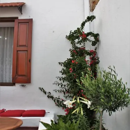 Miriandri Líndos