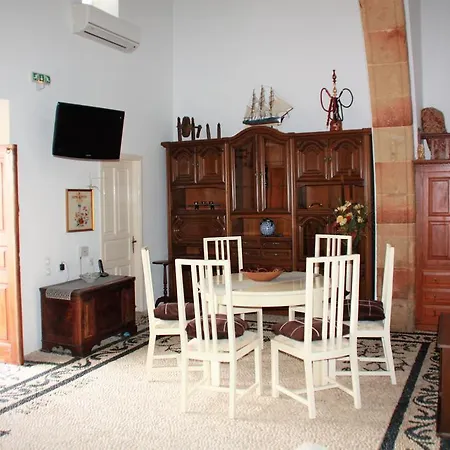 Villa Miriandri *
